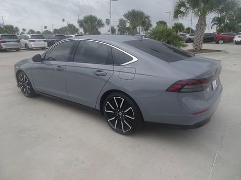 Certified 2023 Honda Accord Touring image 6