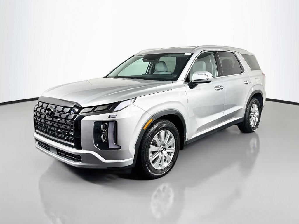 Used 2025 Hyundai Palisade SEL FWD image 4