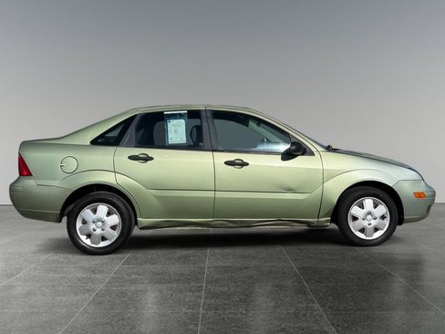 Used 2007 Ford Focus S FWD image 8