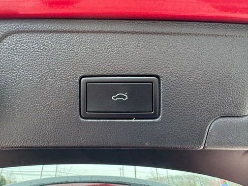 Used 2024 Volkswagen Atlas Cross Sport SEL Premium R-Line image 12