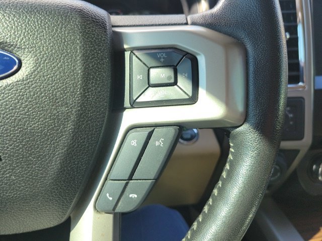Used 2017 Ford F150 Lariat w/ Equipment Group 501A Mid AWD/4WD image 18