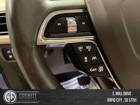 Used 2023 Lincoln Nautilus Reserve w/ Equipment Group 201A image 32