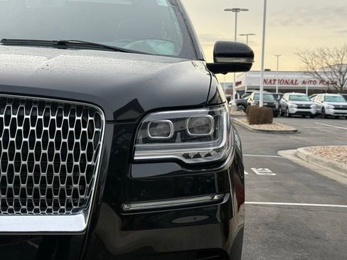 Used 2024 Lincoln Navigator Reserve image 31