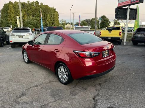 Used 2017 Toyota Yaris iA image 7