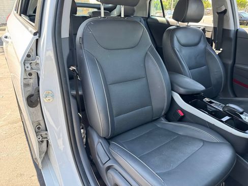 Used 2017 Hyundai Ioniq Limited w/ Limited Ultimate Package 02 FWD image 19