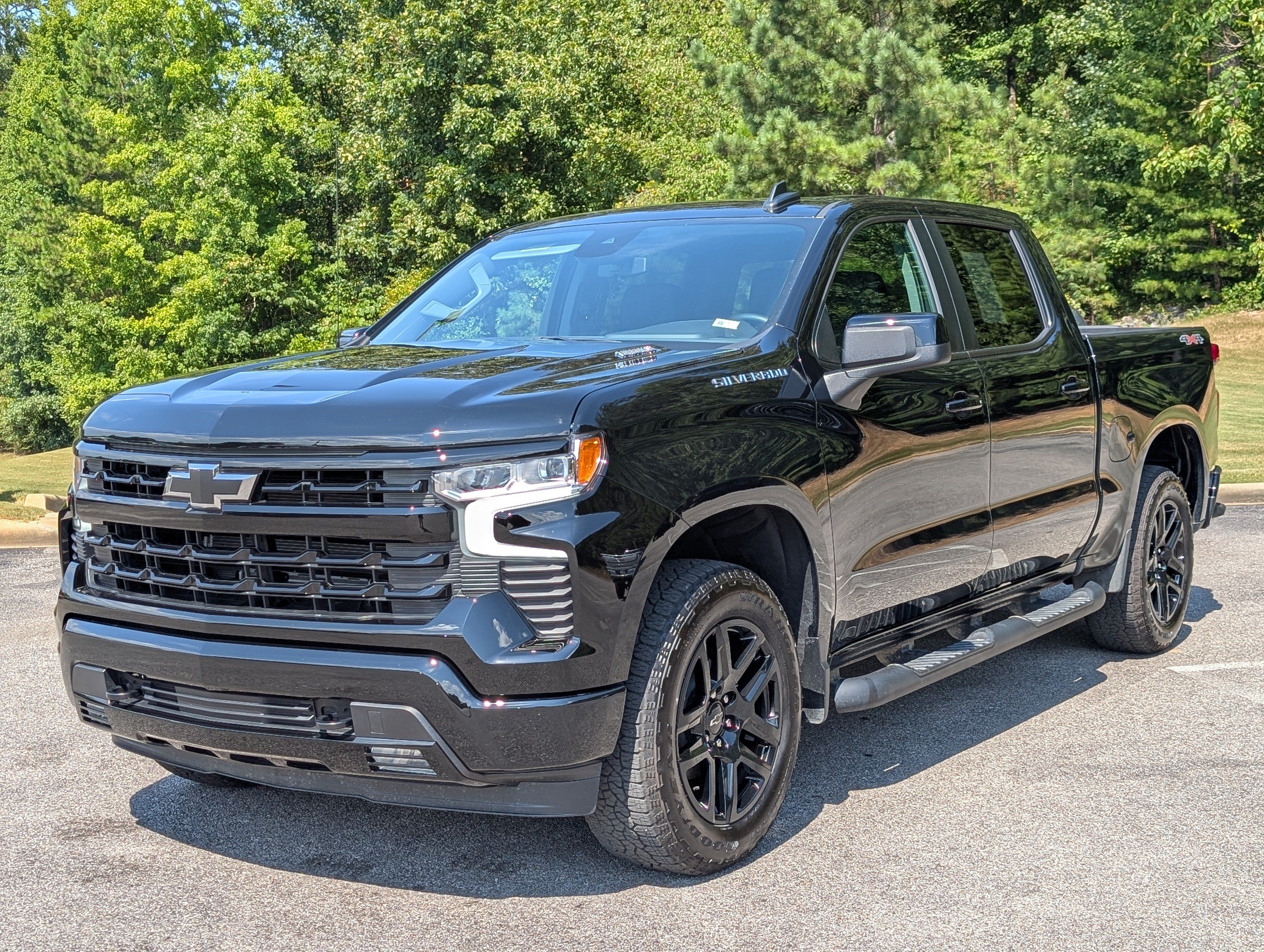 Used 2026 Chevrolet Silverado 1500 RST w/ RST Select Package AWD/4WD image 5