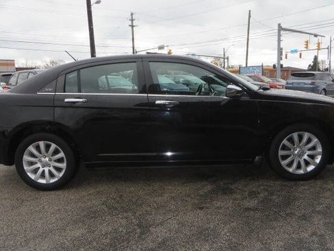 Used 2013 Chrysler 200 Limited w/ Sun/Sound Group image 7