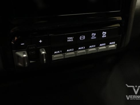 New 2026 RAM 3500 Tradesman AWD/4WD image 24