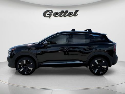 Certified 2026 Nissan Kicks SR FWD image 8