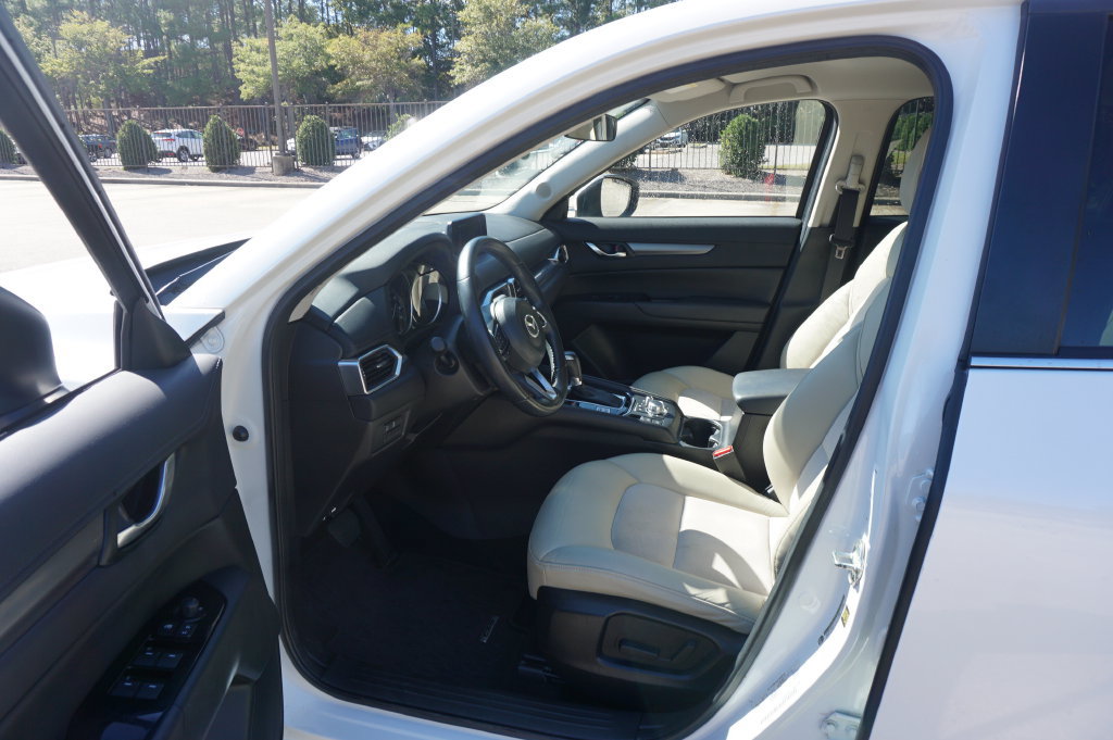 Used 2020 MAZDA CX-5 Touring AWD/4WD image 2