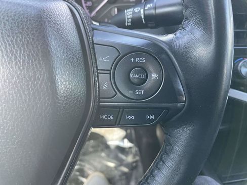 Used 2024 Toyota Camry SE w/ Convenience Package FWD image 33