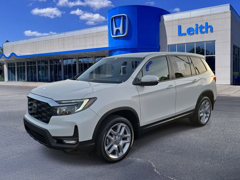 Used 2024 Honda Passport EX-L image 1
