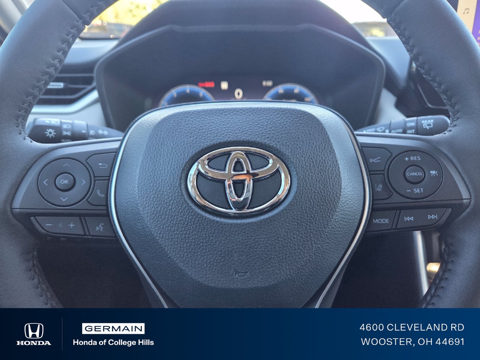 Used 2023 Toyota RAV4 Limited w/ Limited Grade Weather Package FWD image 26