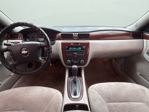 Used 2009 Chevrolet Impala LS FWD image 13