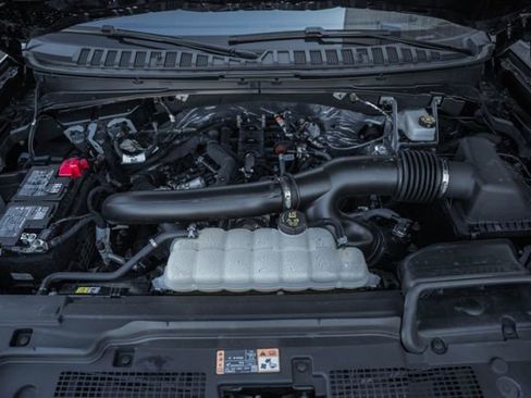 Used 2025 Ford Expedition Active image 29