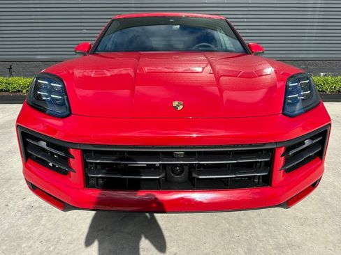 Certified 2026 Porsche Cayenne AWD/4WD image 8