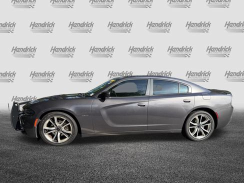 Used 2015 Dodge Charger R/T RWD image 6