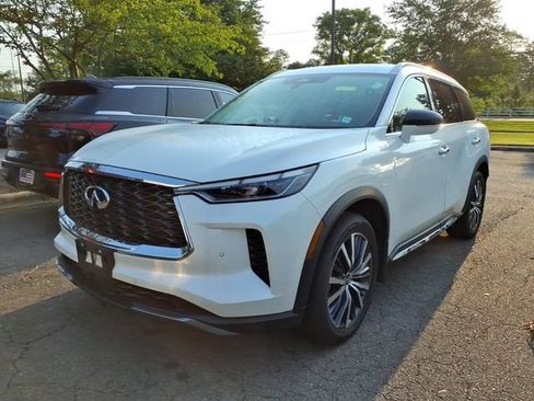 Certified 2023 INFINITI QX60 Sensory w/ Vision Package AWD/4WD image 1