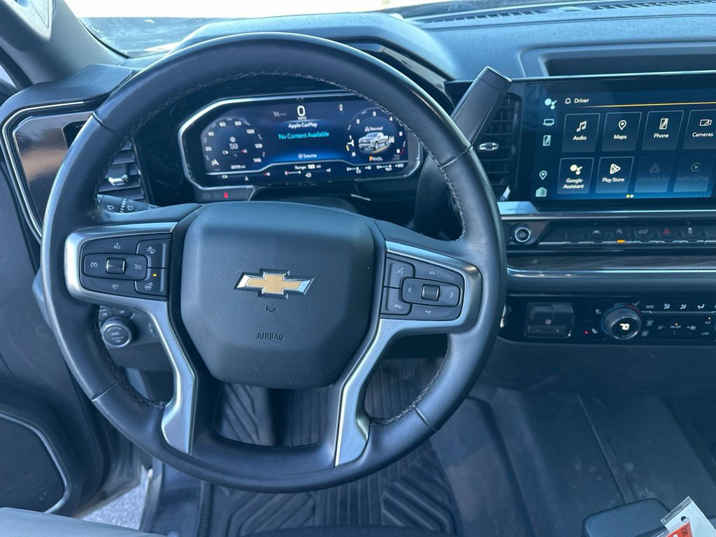 Used 2024 Chevrolet Silverado 1500 LT AWD/4WD image 12