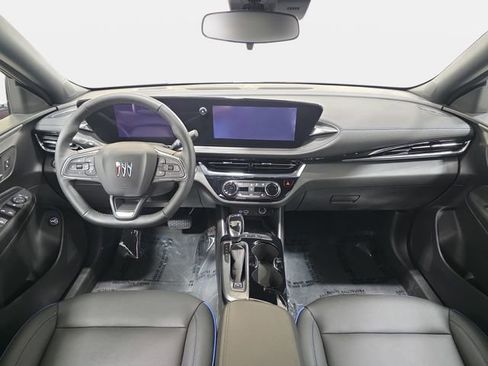 Used 2025 Buick Envista Sport Touring w/ Convenience I Package FWD image 10