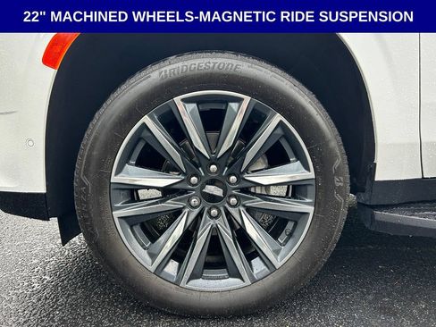 Used 2024 Cadillac Escalade Sport AWD/4WD image 11