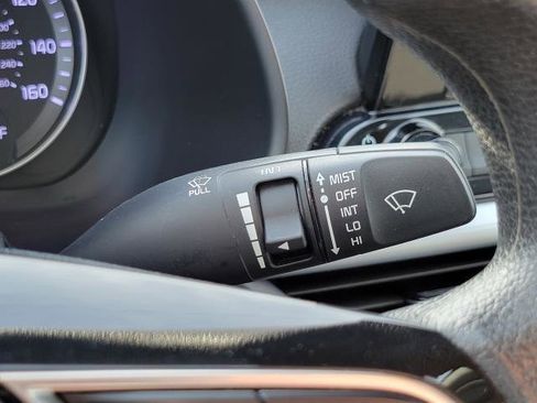 Used 2023 Kia Forte LXS image 16