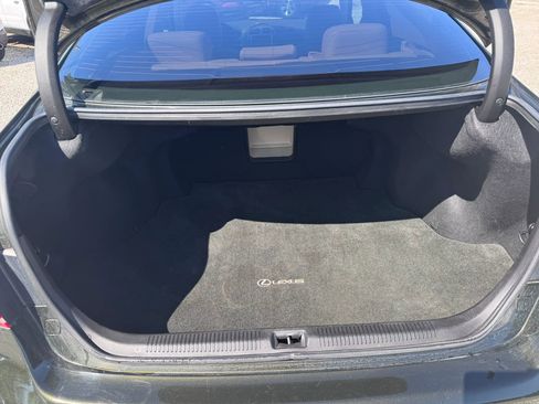 Used 2011 Lexus ES 350 FWD image 34