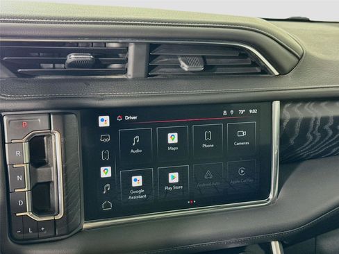 Used 2022 GMC Yukon XL Denali w/ Denali Ultimate Package AWD/4WD image 8