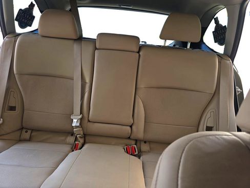 Used 2019 Subaru Outback 2.5i Limited image 15