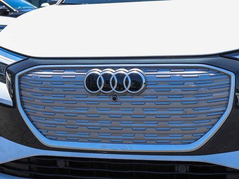 Used 2023 Audi Q4 e-tron Premium w/ Convenience Package RWD image 8