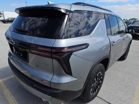Used 2024 Chevrolet Traverse Z71 AWD/4WD image 5