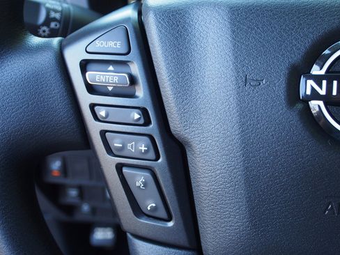 Used 2026 Nissan Frontier SV image 20