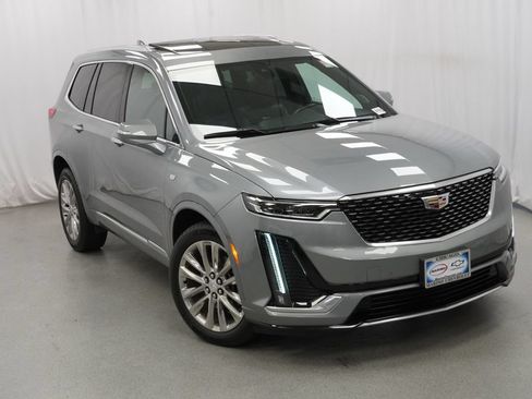 Certified 2023 Cadillac XT6 Premium Luxury AWD/4WD image 40