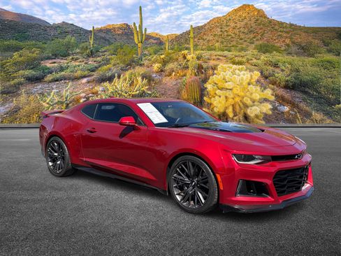 Used 2017 Chevrolet Camaro ZL1 image 2