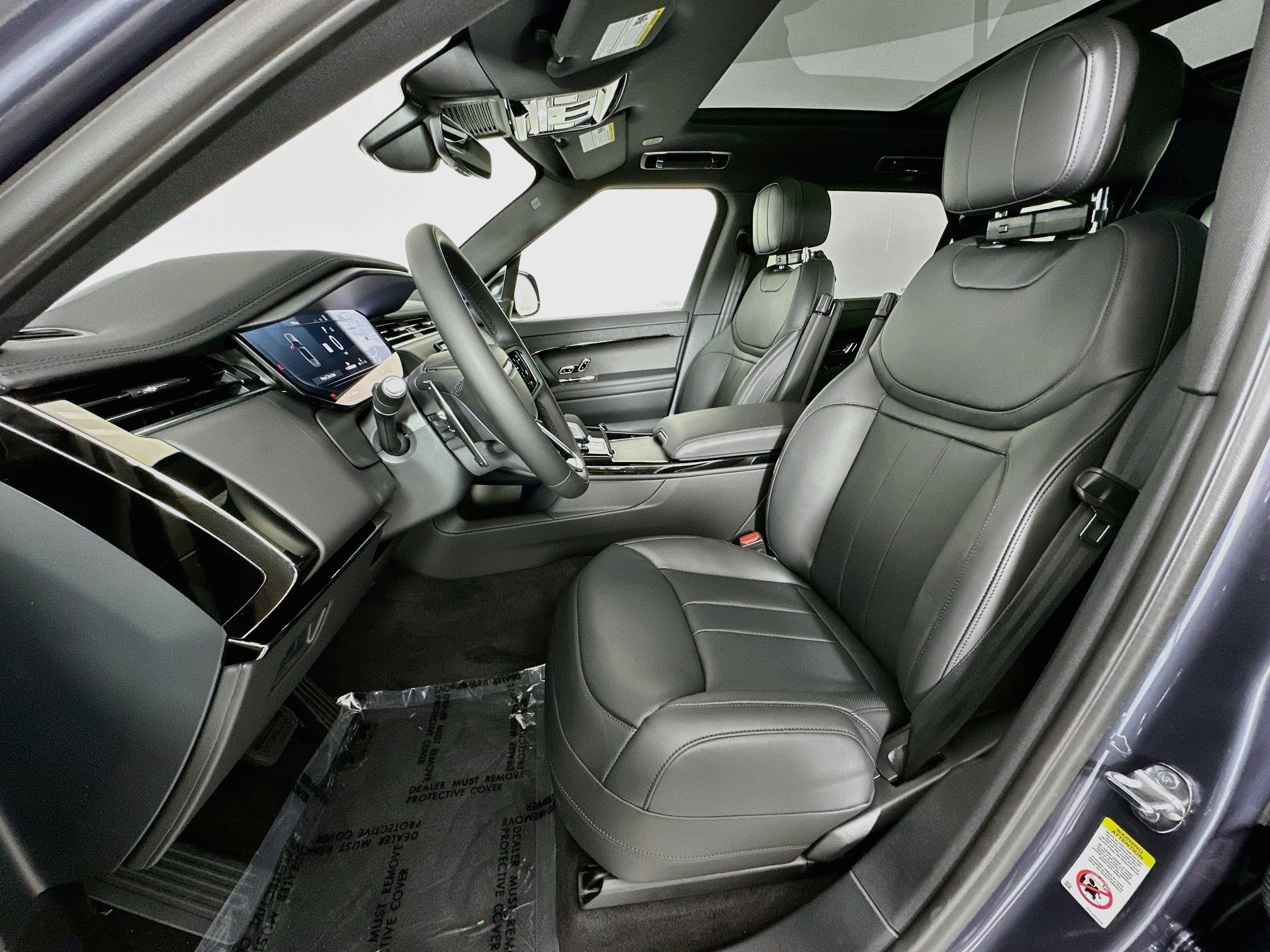 New 2026 Land Rover Range Rover Sport SE AWD/4WD image 18