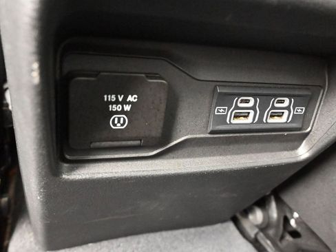 Used 2023 Jeep Grand Cherokee Altitude image 37