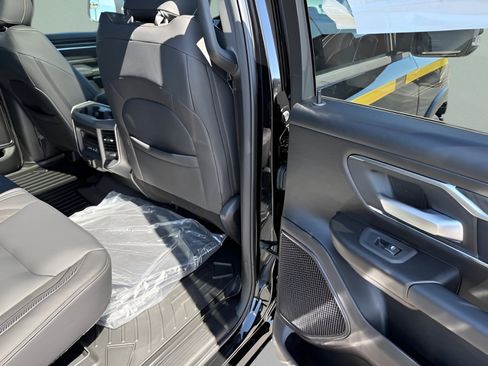 New 2026 RAM 1500 Big Horn AWD/4WD image 10