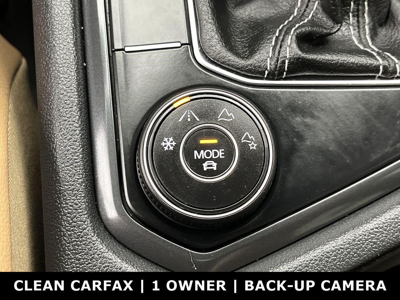 Used 2022 Volkswagen Tiguan SE AWD/4WD image 16