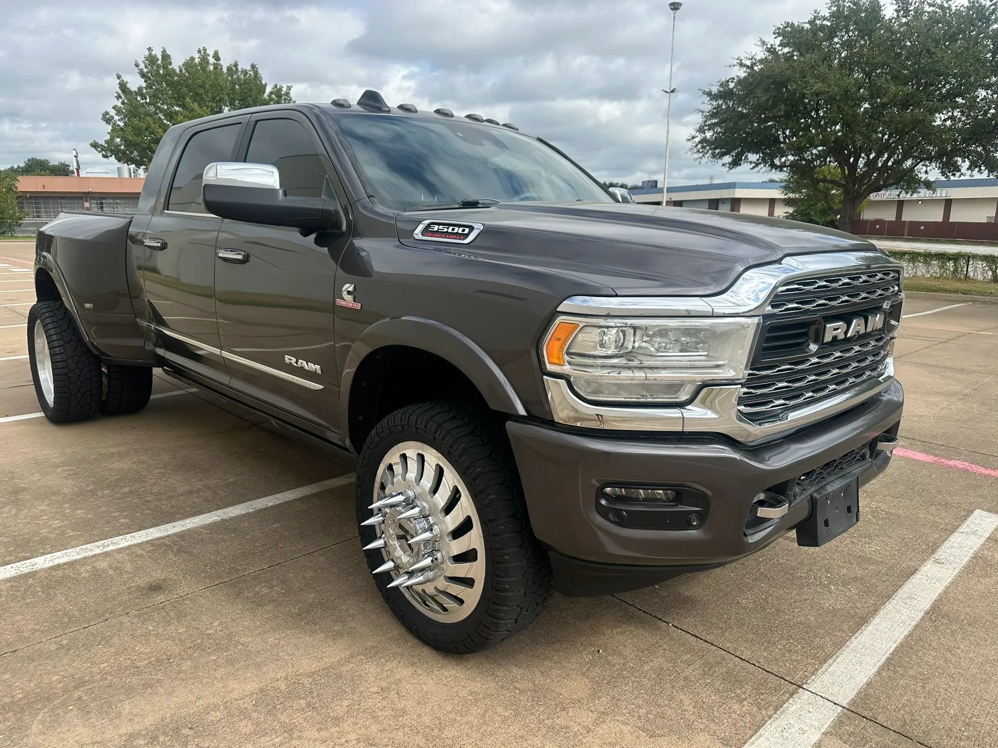 Used 2019 RAM 3500 Limited AWD/4WD image 5