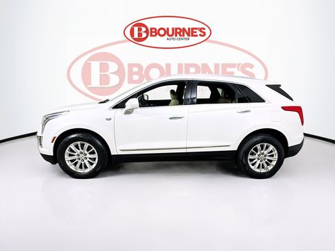 Used 2017 Cadillac XT5 FWD image 6