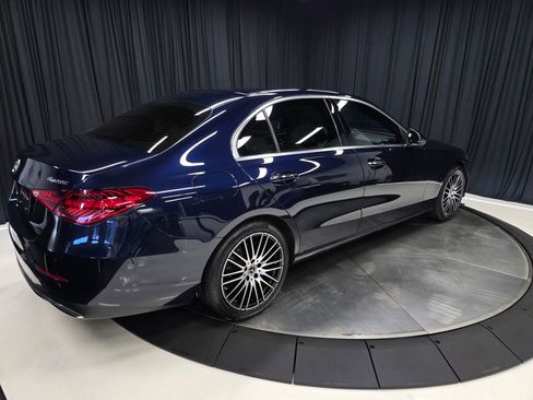 Used 2023 Mercedes-Benz C 300 4MATIC Sedan image 11