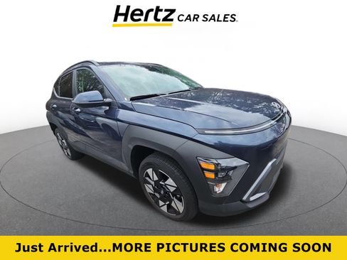 Used 2025 Hyundai Kona SEL image 1