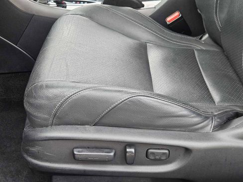 Used 2016 Honda Accord Touring image 23