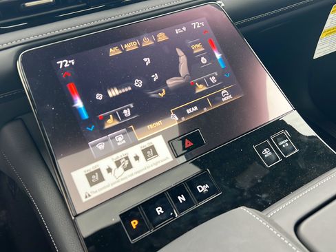 New 2026 INFINITI QX80 Autograph w/ Premium Cargo Package image 23