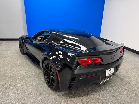 Used 2019 Chevrolet Corvette Grand Sport w/ Carbon Flash Badge Package RWD image 32