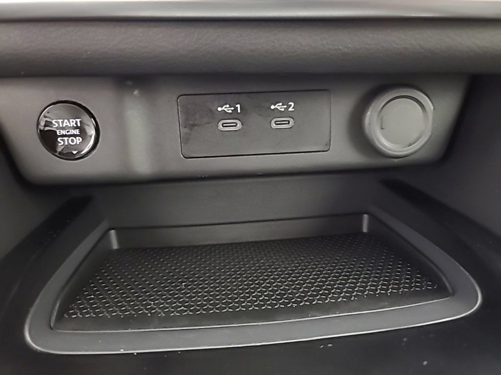 Used 2026 Nissan Rogue SV AWD/4WD image 34