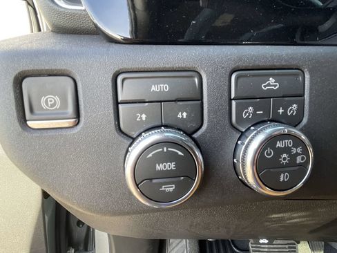 New 2026 GMC Sierra 1500 Elevation AWD/4WD image 18