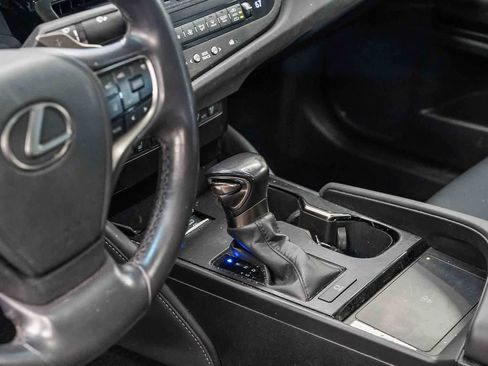 Used 2023 Lexus ES 350 w/ Premium Package FWD image 24