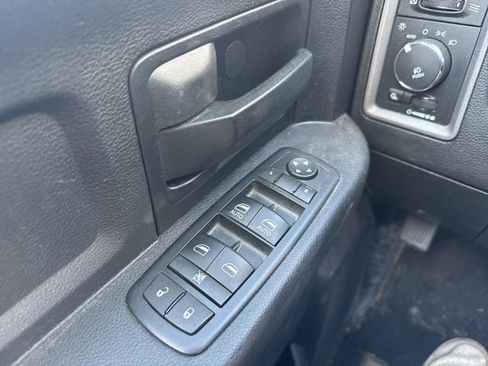 Used 2014 RAM 1500 Express w/ Black Ram 1500 Express Group AWD/4WD image 18