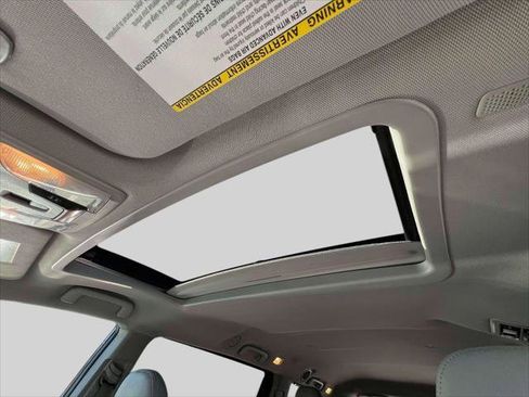 Certified 2020 Toyota Sienna XLE image 35